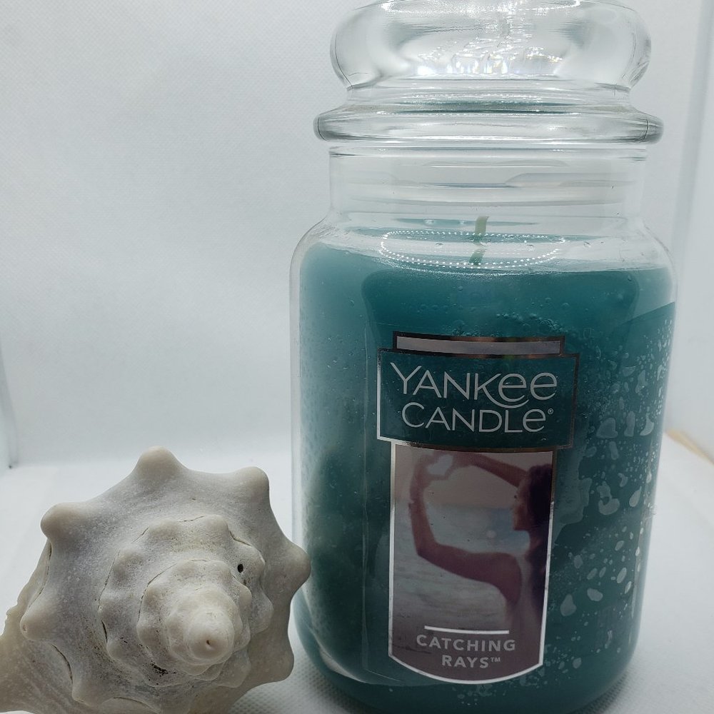 Yankee Candle-Catching Rays